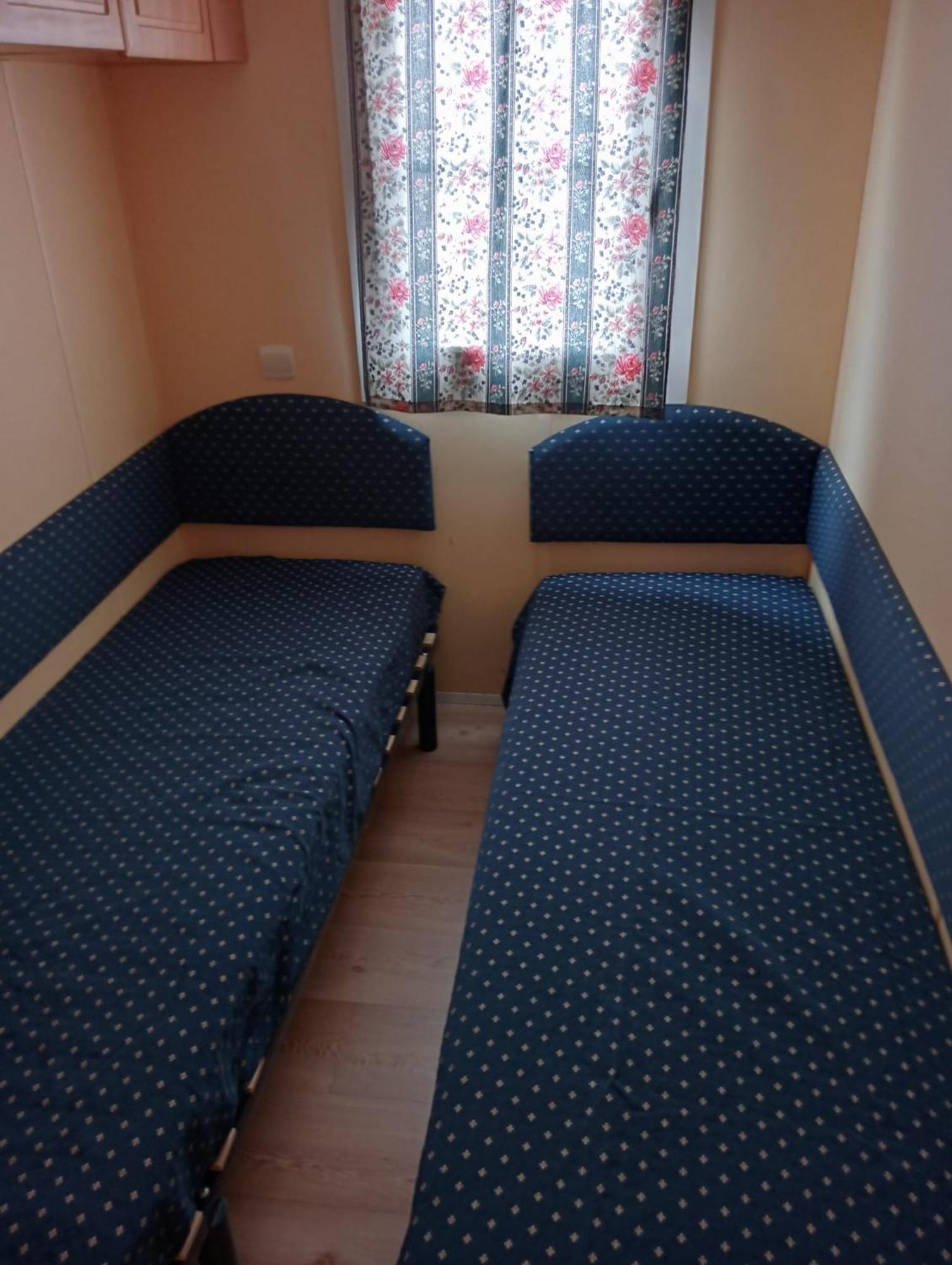 Bungalow Au Bord De La Piscine 4 Pers 5A Burinhosa Екстериор снимка
